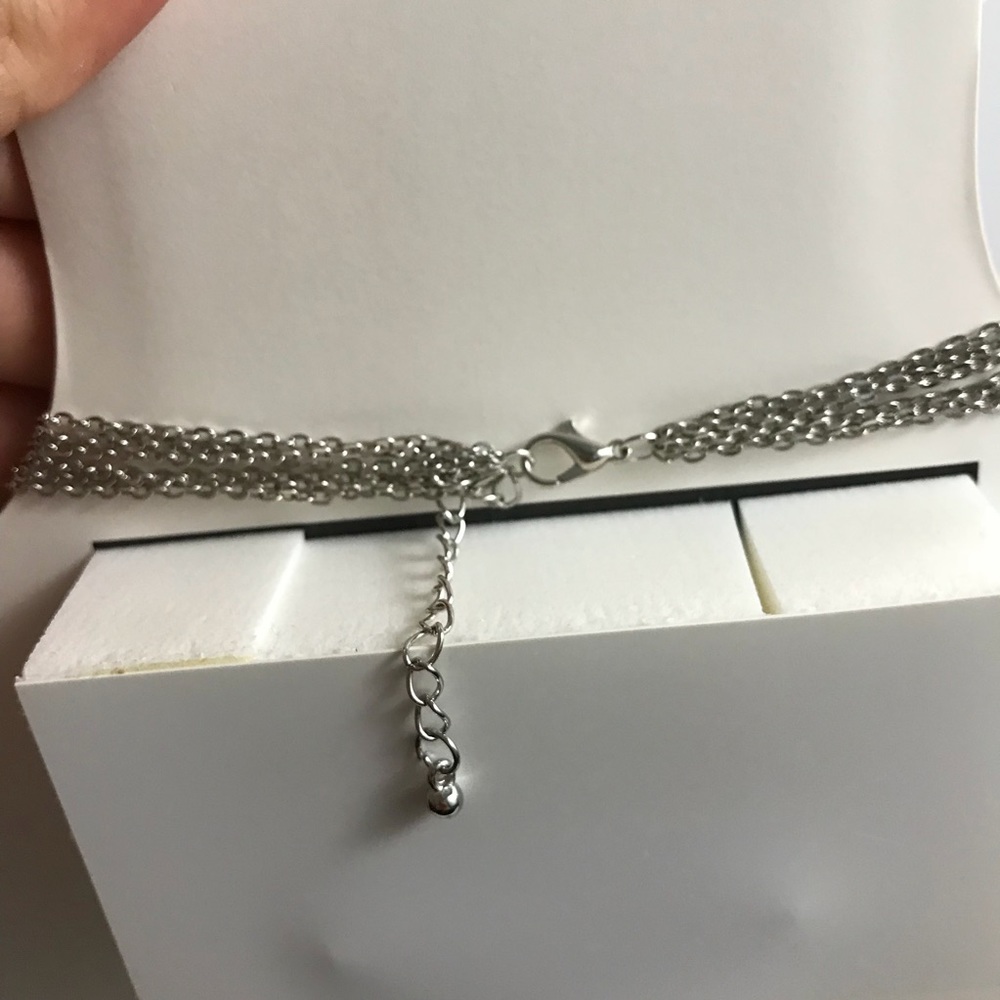 Multi layer silver tone mermaid necklace - Picture 4 of 4